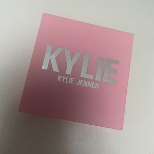 Kylie Cosmetics Pressed Blush "Pink Power"